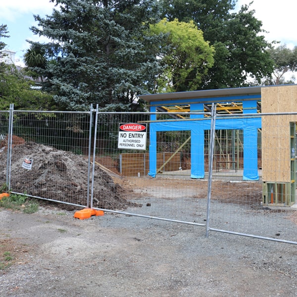 do you deliver and set up temporary fencing and what's the price for these services in Blairstown